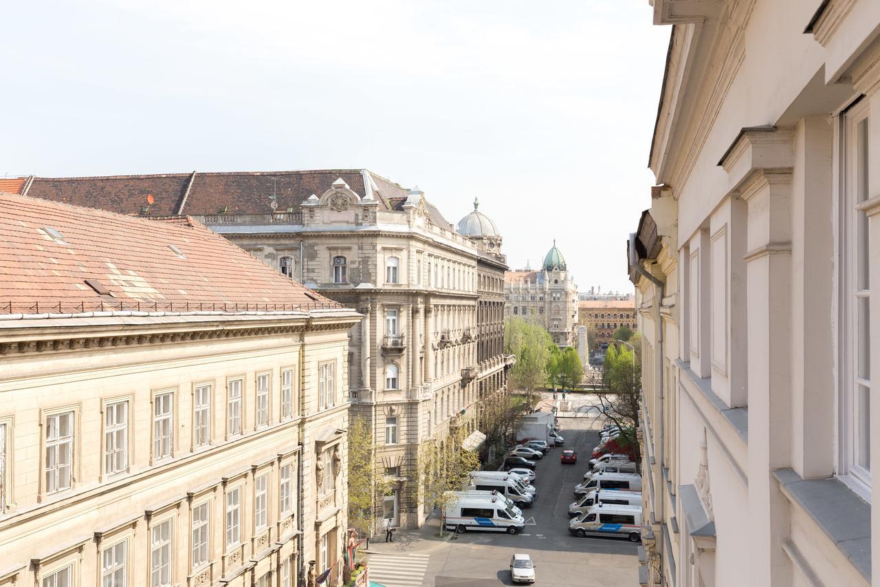 Real Apartments Zoltan Budapest Exterior photo